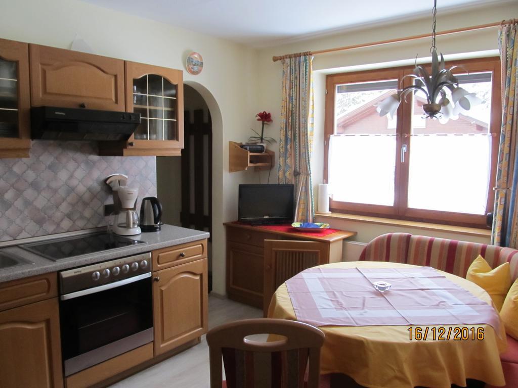 Haus Vogelsberger Apartment Fulpmes Ngoại thất bức ảnh